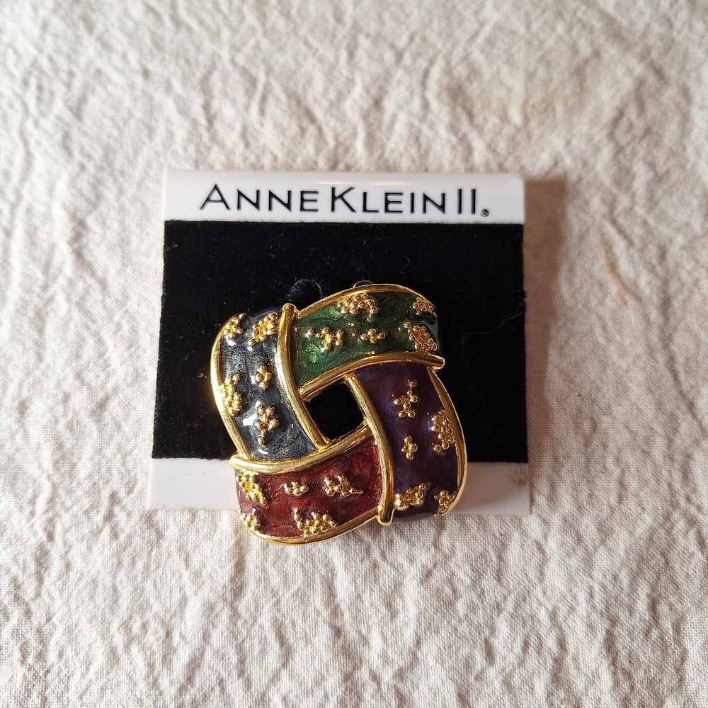 Anne Klein gold brooch